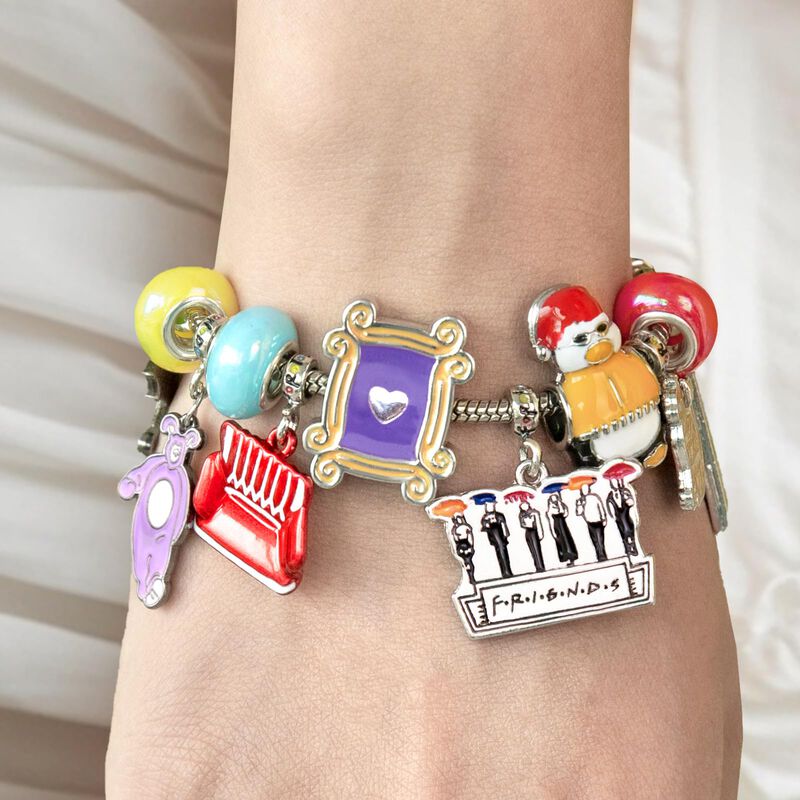 Kit De Pulseras Con Dijes Friends Para Calendar... image number null