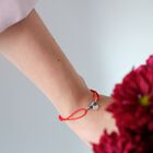 Pulsera Amore Hilo Rojo Con Charm Coraz&oacute;n de plata
