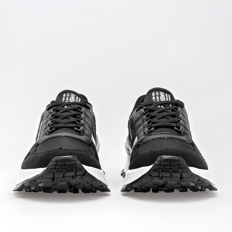 American Fire tenis para mujer negro cod 141112... image number null
