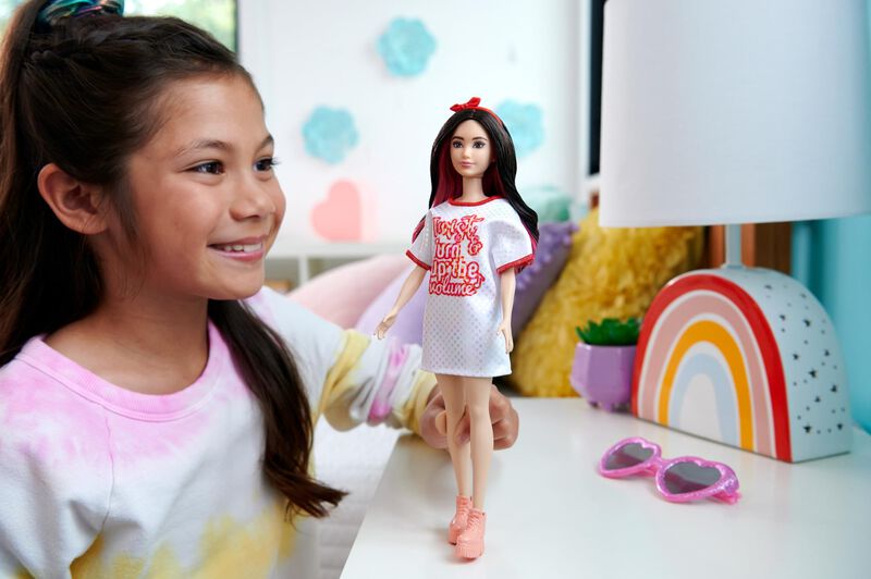 Mu&ntilde;eca De Moda Barbie Fashionistas #214, Pelo O... image number null