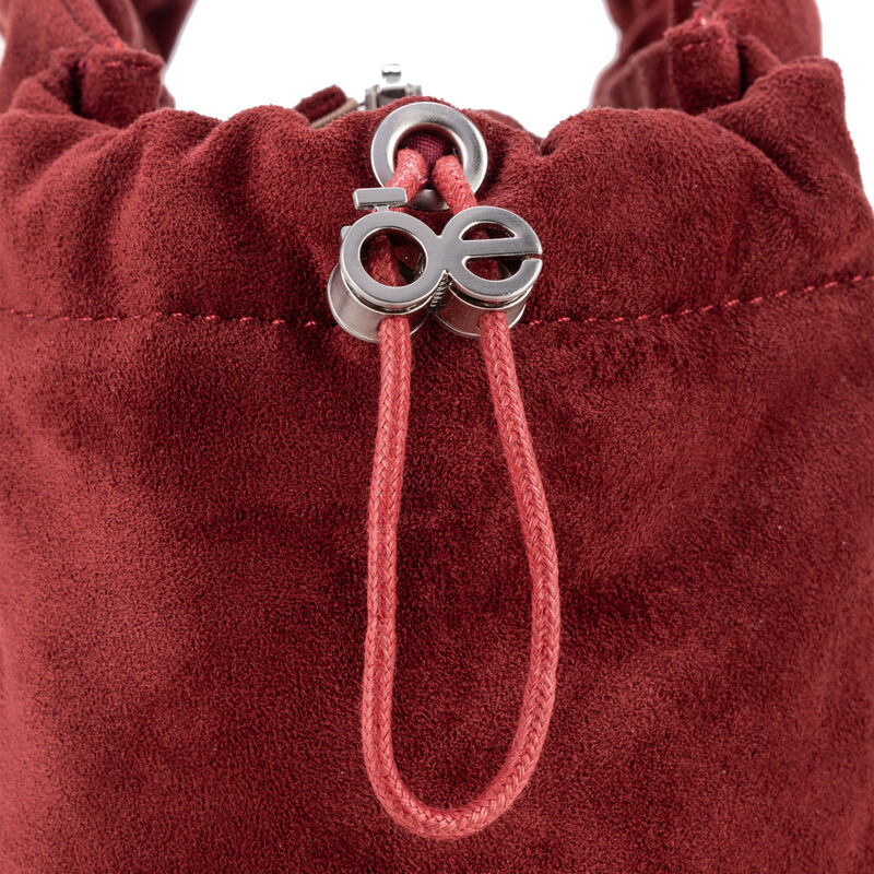 Bolsa Satchel Acolchada En Suede Color Rojo Tin... image number null