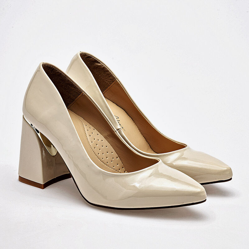 Been Class zapatilla  para mujer beige charol c... image number null