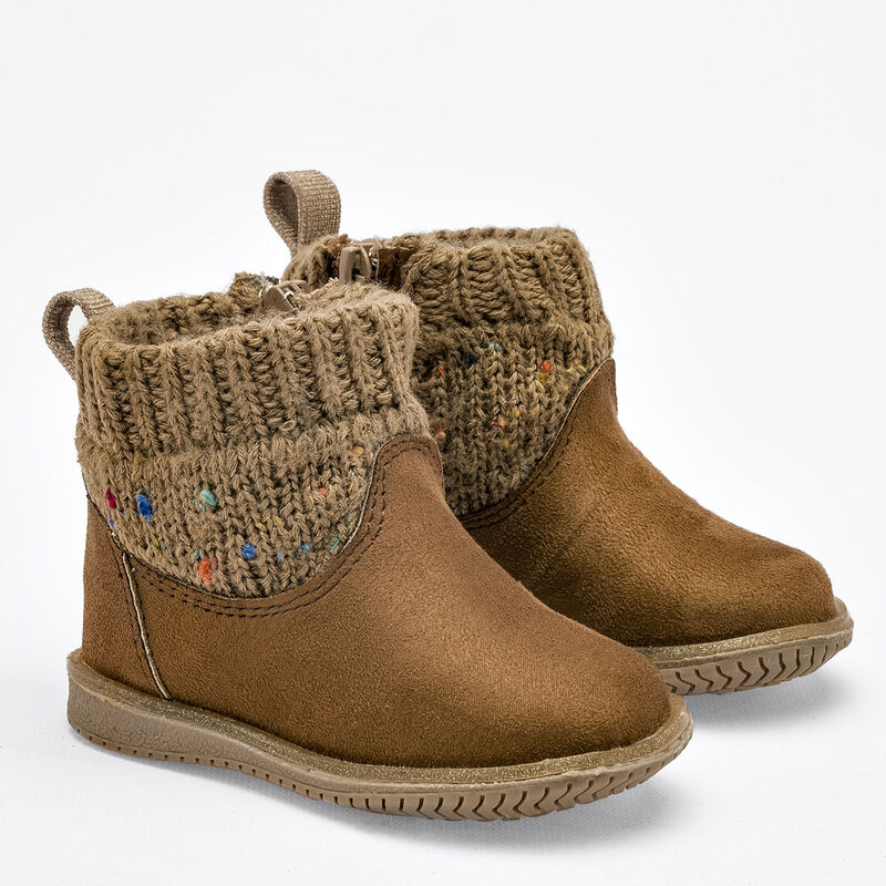 Juguet&oacute;n Botitas para beb&eacute; ni&ntilde;a camel image number null