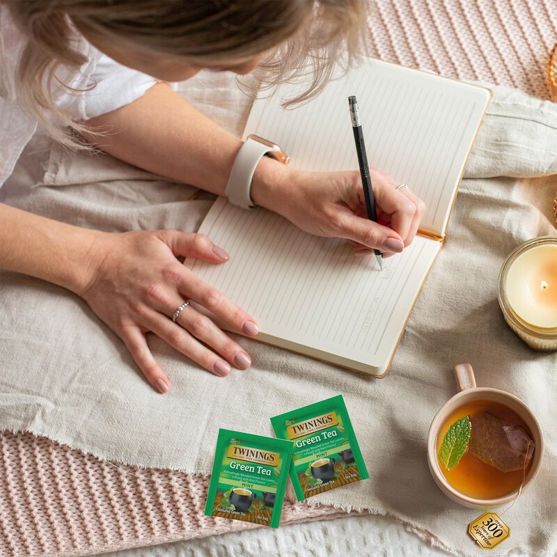 Twinings T&eacute; Verde Con Menta 40 g (pack De 2) image number null