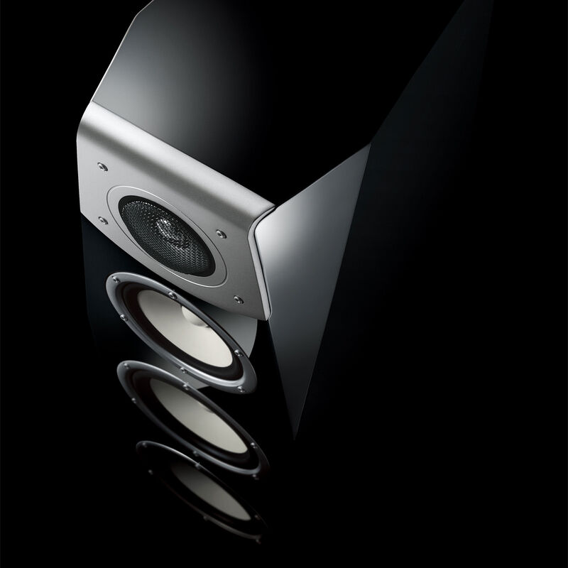 YAMAHA NSF901 Par de Altavoces Soavo Tres Vías ... image number null