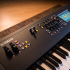 Yamaha MODX8 Plus Sintetizador Workstation 7 Octavas Tecla Pesada