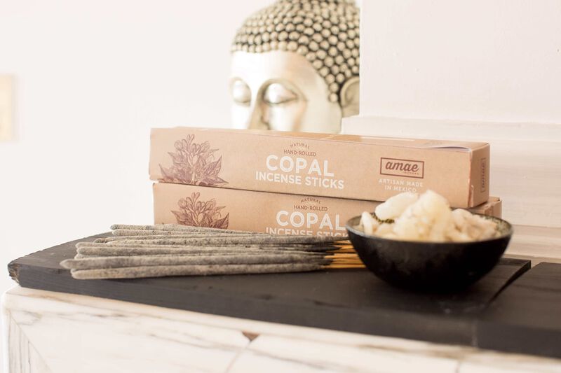 Incienso Amae Copal Sacred 40 Varillas De 1 Hor... image number null