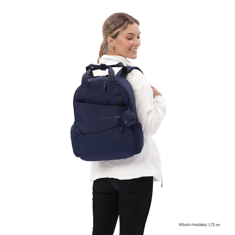 Mochila Mediana Totto Suzuka M Para Mujer Con P... image number null