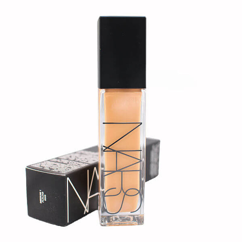 Base Maquillaje Nars Natural Radiant Longwear F... image number null