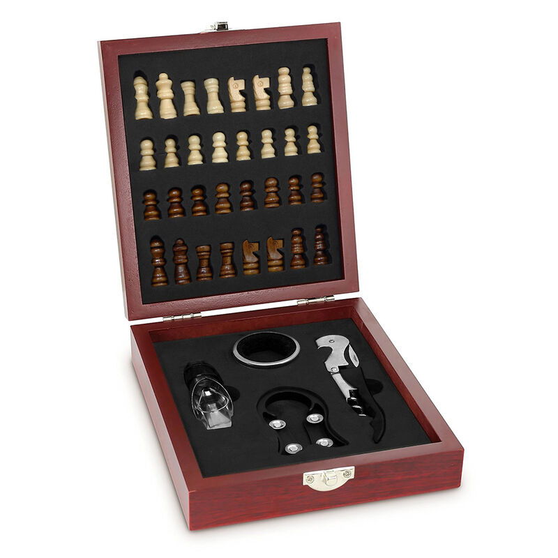 Set Para Vino Con Tablero Ajedrez De Madera Aqu... image number null