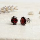 Aretes Gaia Granate Mini De Plata