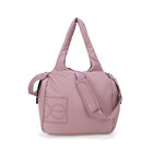 Pa&ntilde;alera Tote Mediana Puffy Con Accesorios Color Rosa