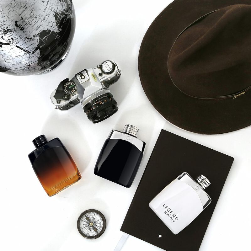 Perfume Montblanc Legend Spirit Eau De Toilette... image number null