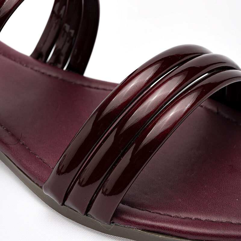 Moramora sandalia piso para mujer vino cod 1405... image number null