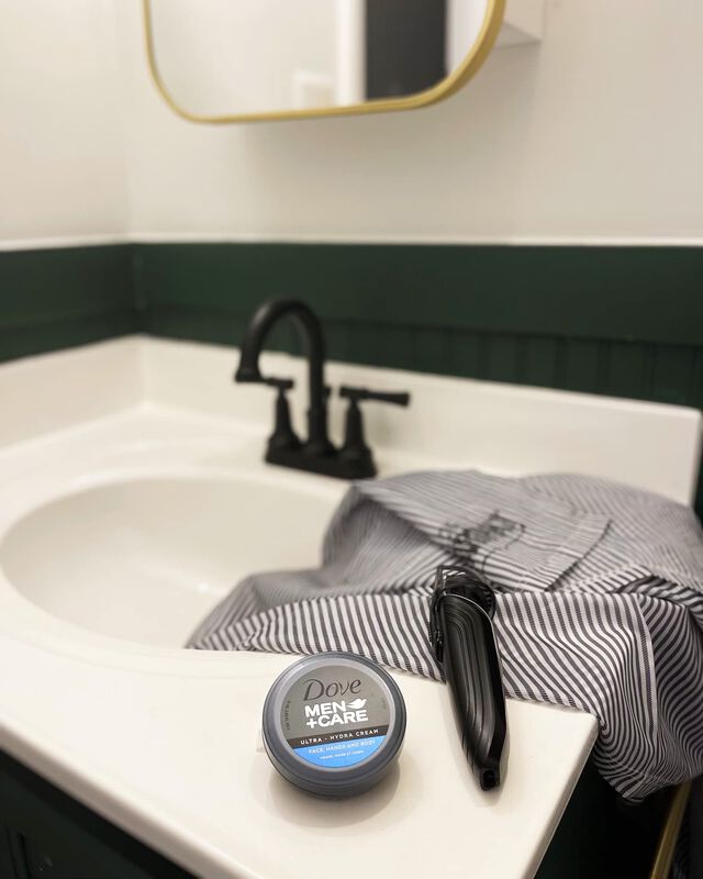 Crema Hidratante Dove Men Care Ultra-hydra 150 ... image number null