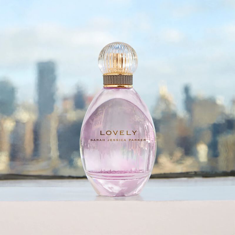 Perfume Sarah Jessica Parker Lovely Eau De Parf... image number null