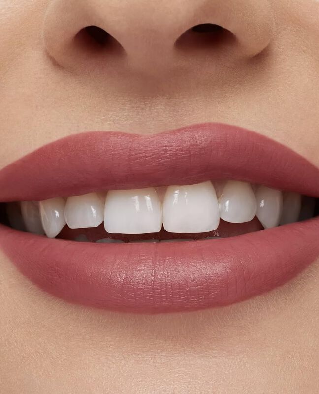 L&aacute;piz Labial Mac Maximal Silky Matte Twig Twist... image number null