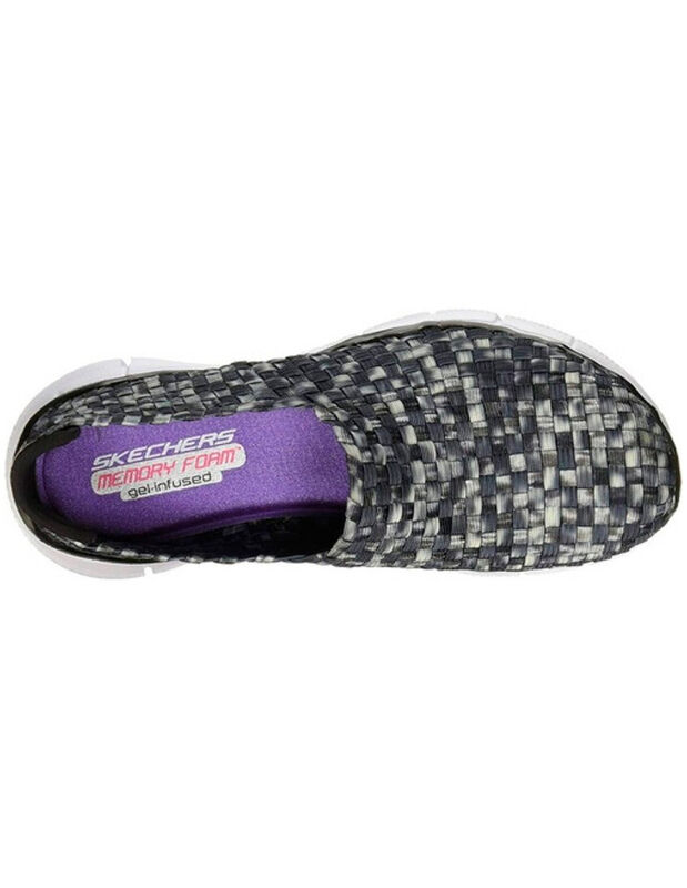 Tenis Skechers Ni&ntilde;a Vivid Dream Negro Blanco 81... image number null