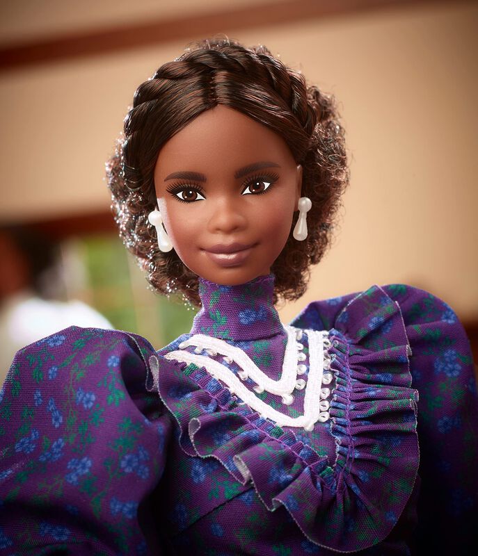 Mu&ntilde;eca Barbie Inspiradora Para Mujer Madam C.j.... image number null