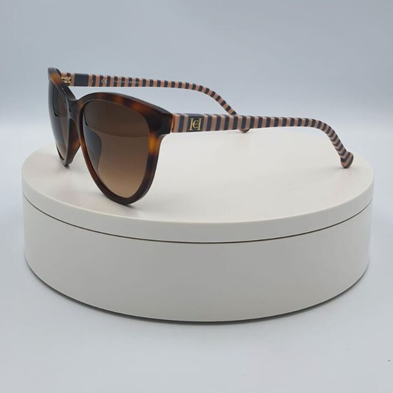 Lente Solar Carolina Herrera 100% Proteccion Uv... image number null