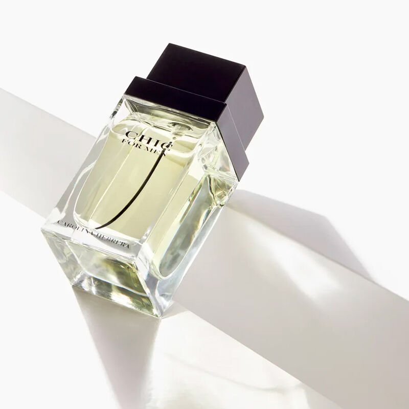 CAROLINA HERRERA CHIC MEN EDT 100 ML image number null