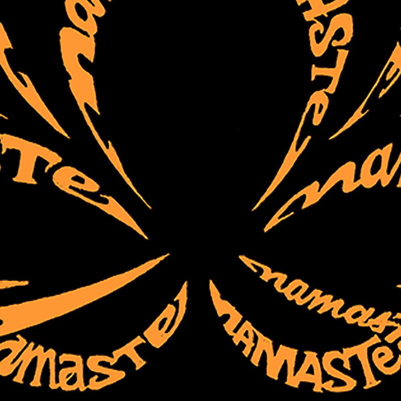 Camiseta Word Art Para Mujer - Namast&eacute;- Rosa image number null