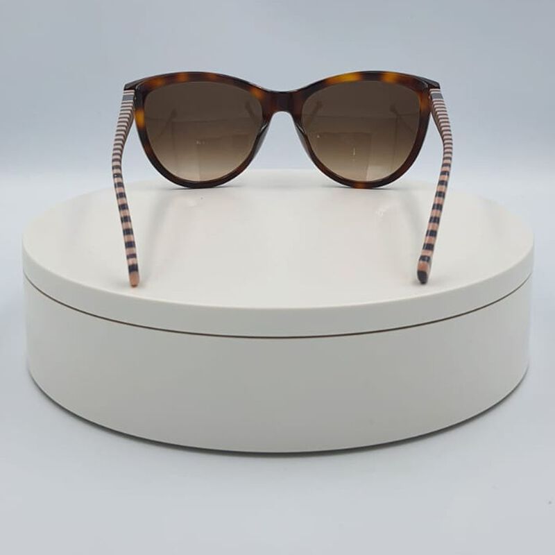 Lente Solar Carolina Herrera 100% Proteccion Uv... image number null