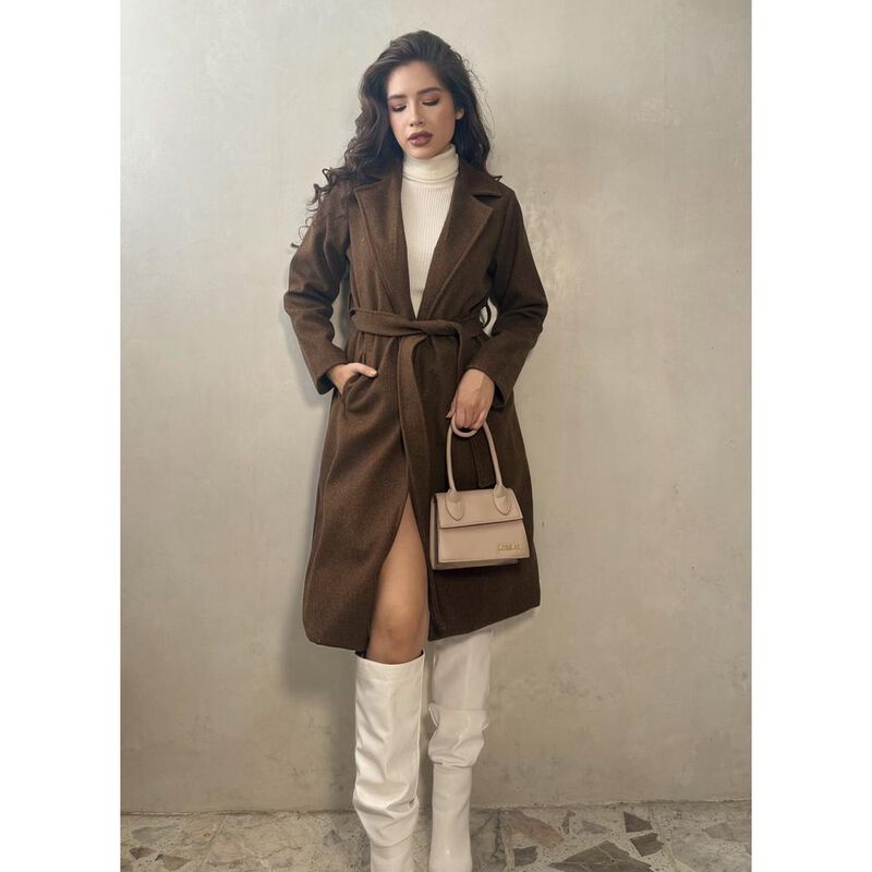 Abrigo Premium image number null