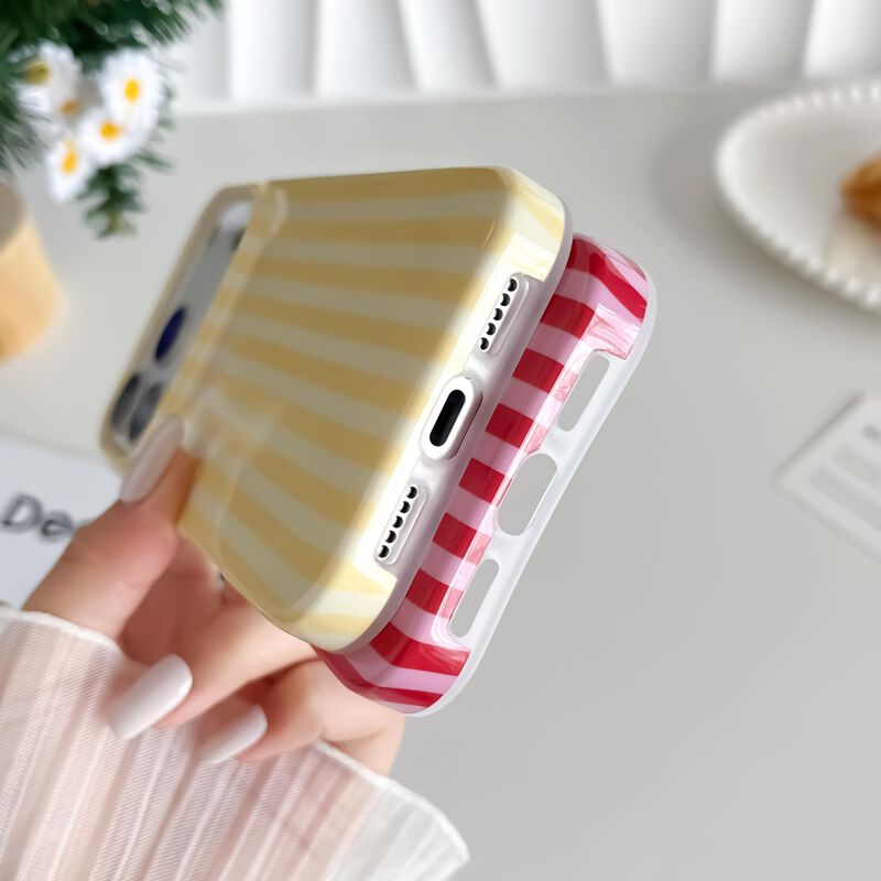 Funda Yeddabox para iPhone 17 Pro Max Amarilla ... image number null
