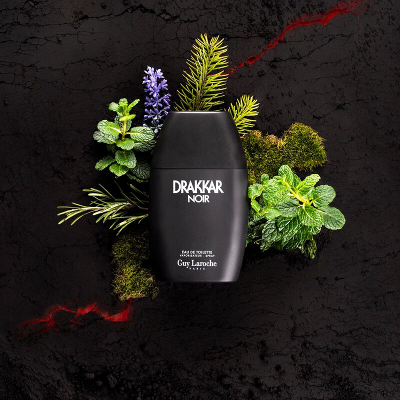 Perfume Guy Laroche Drakkar Noir Eau De Toilett... image number null