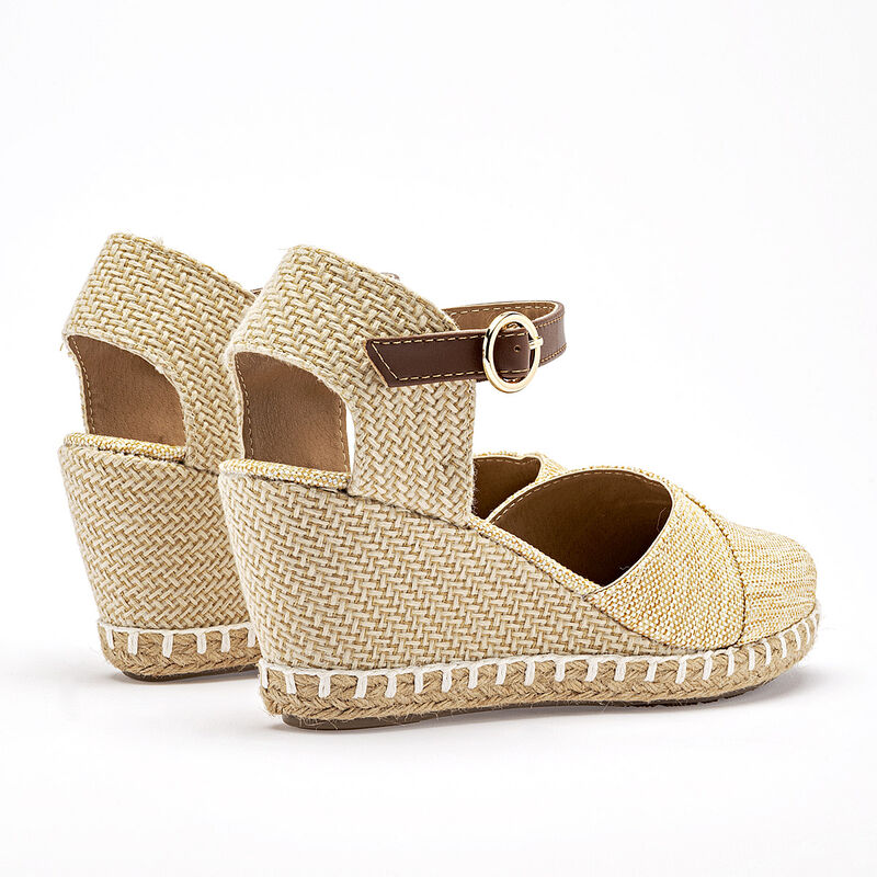 Been Class alpargatas  para mujer beige camel c... image number null